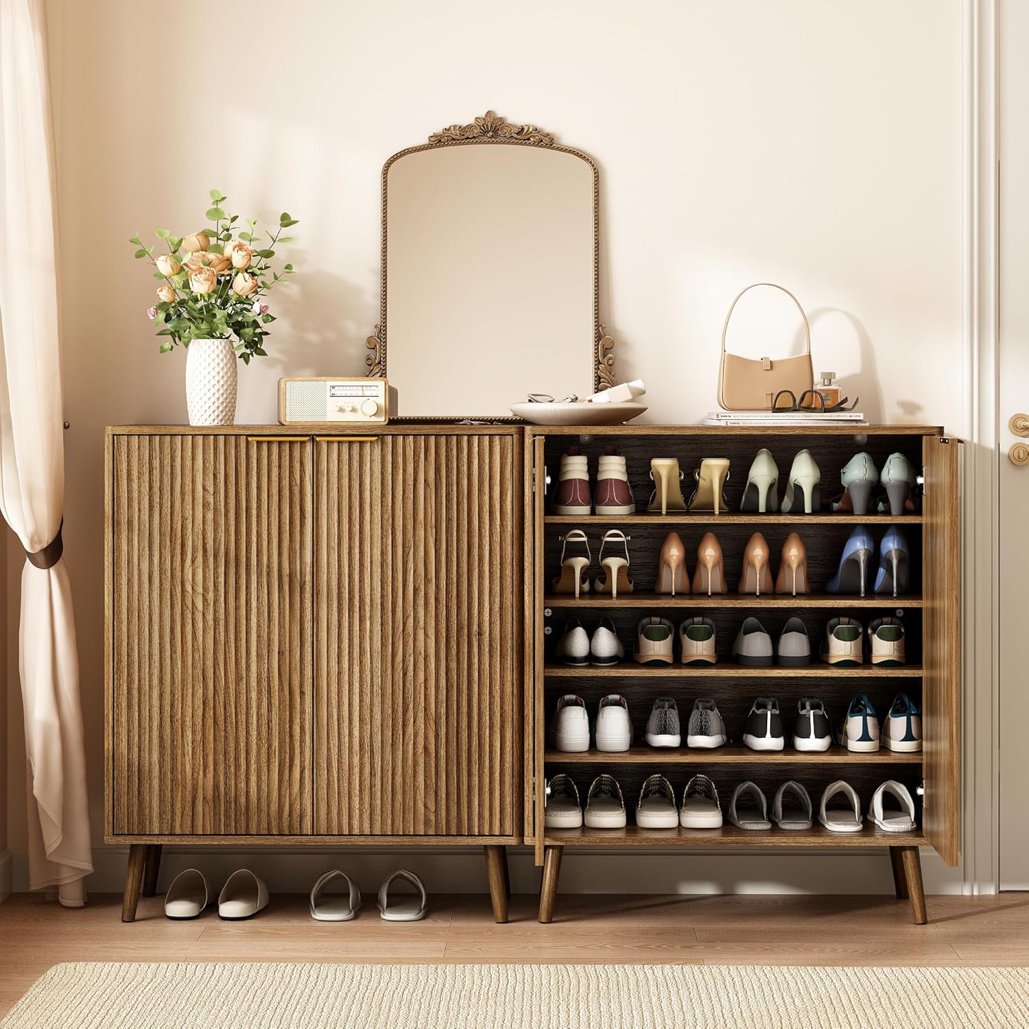 Fluted Shoe Cabinet with Doors, 5-Tier Shoe Storage Cabinet with Adjustable Shelves, Wooden Freestanding Shoe Organizer Shoe Cabinet for Entryway,Hallway,Living Room, Natural Oak