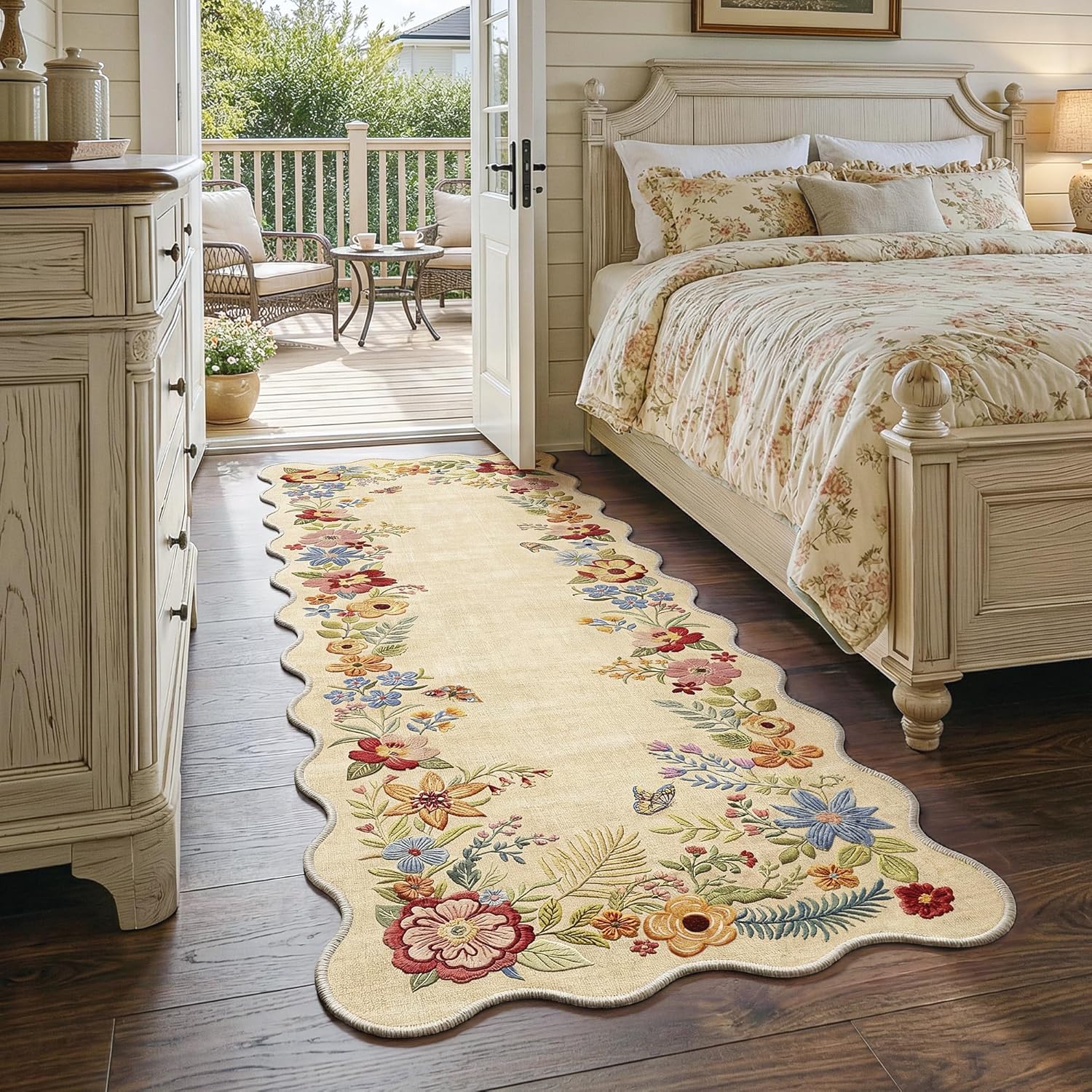 FMFUNCTEX 2x6 Runner Rug Floral Washable Beige Neutral Vintage Flower Botanical Cottage Boho Non Slip Low Pile Indoor Carpet Scalloped Hallway Entryway Rugs for Kitchen Bedroom Laundry Entry Bedside