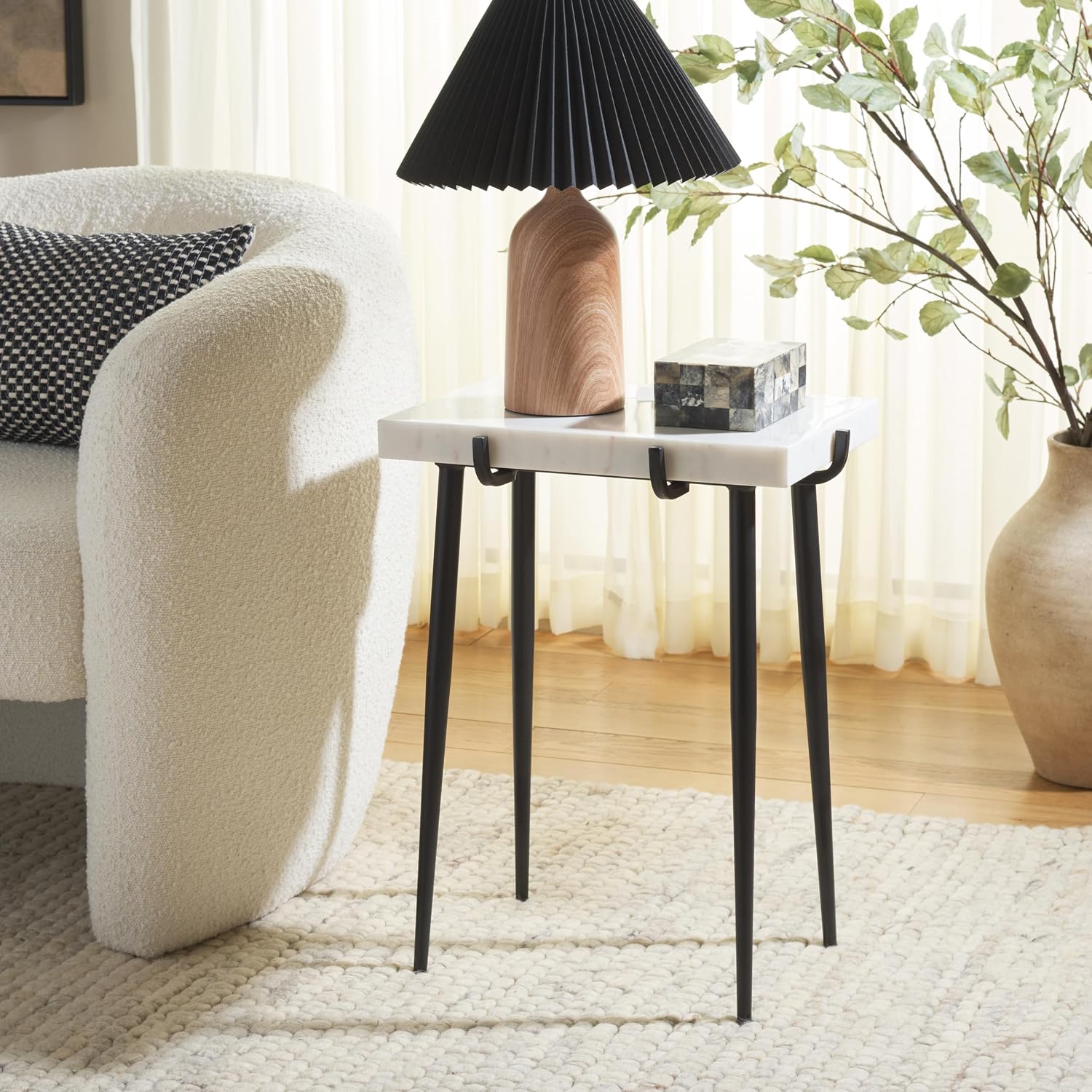SAFAVIEH Home Collection - Bremen Side Table, Rectangular White & Grey Marble Top with Black Metal Legs, Fully Assembled (ACC3726A)