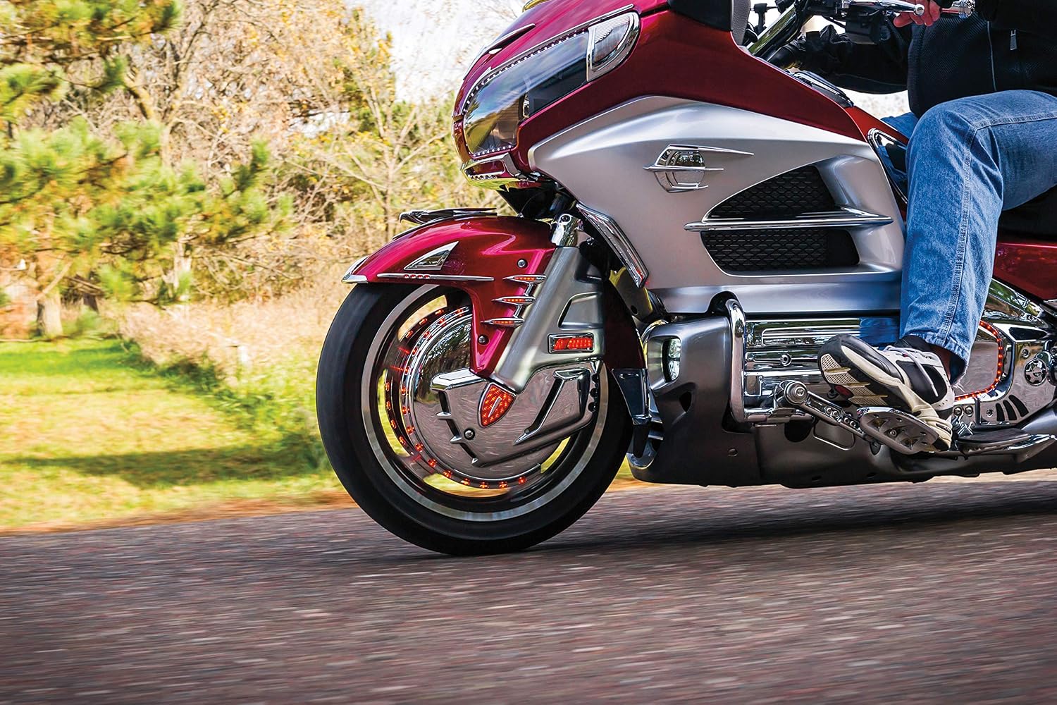 Kuryakyn 7333 Motorcycle Accent Accessory: Front Fender Deco Eagle Ornament, Chrome