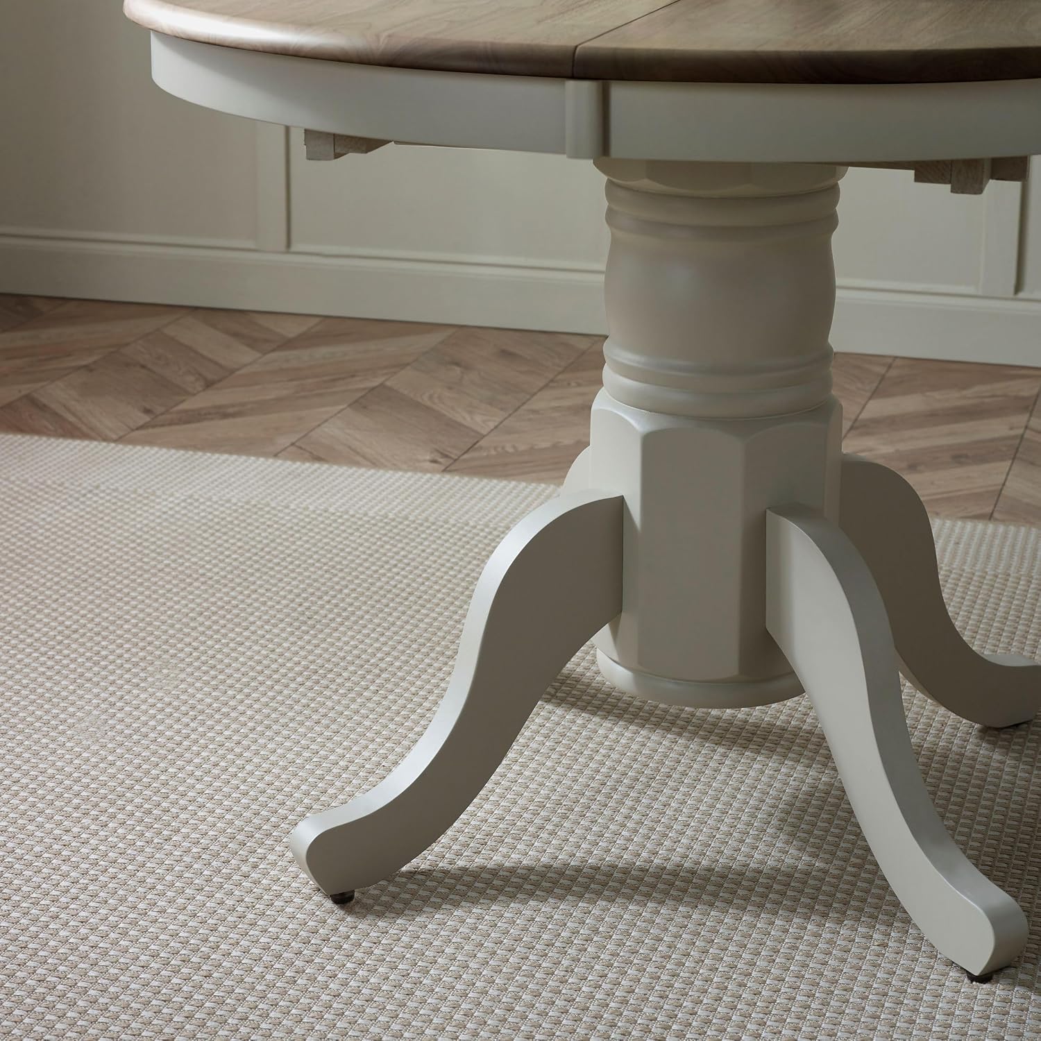 Furniturebox Padstow Round Light Grey Extendable Dining Table with 6 Millford Cross Back Chairs – Solid Wood Farmhouse Kitchen Set – Seats 4–6 – Limewash Finish