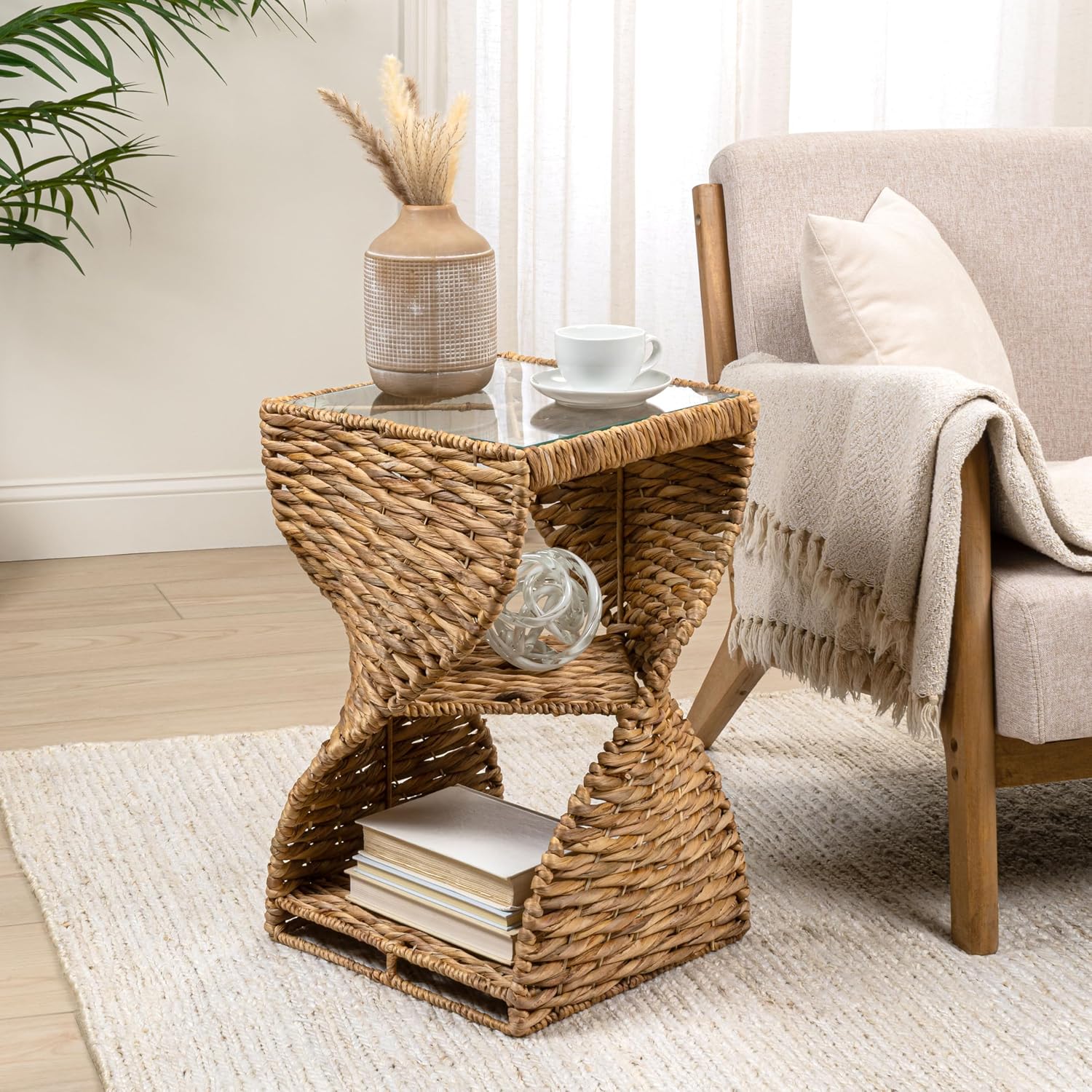 JONATHAN Y Suraya Woven Water Hyacinth Side Table with Glass Top, 23" Hourglass End Table with Storage Shelf for Living Room, Bohemian Accent Nightstand, Fully Assembled, Natural TBL2506A