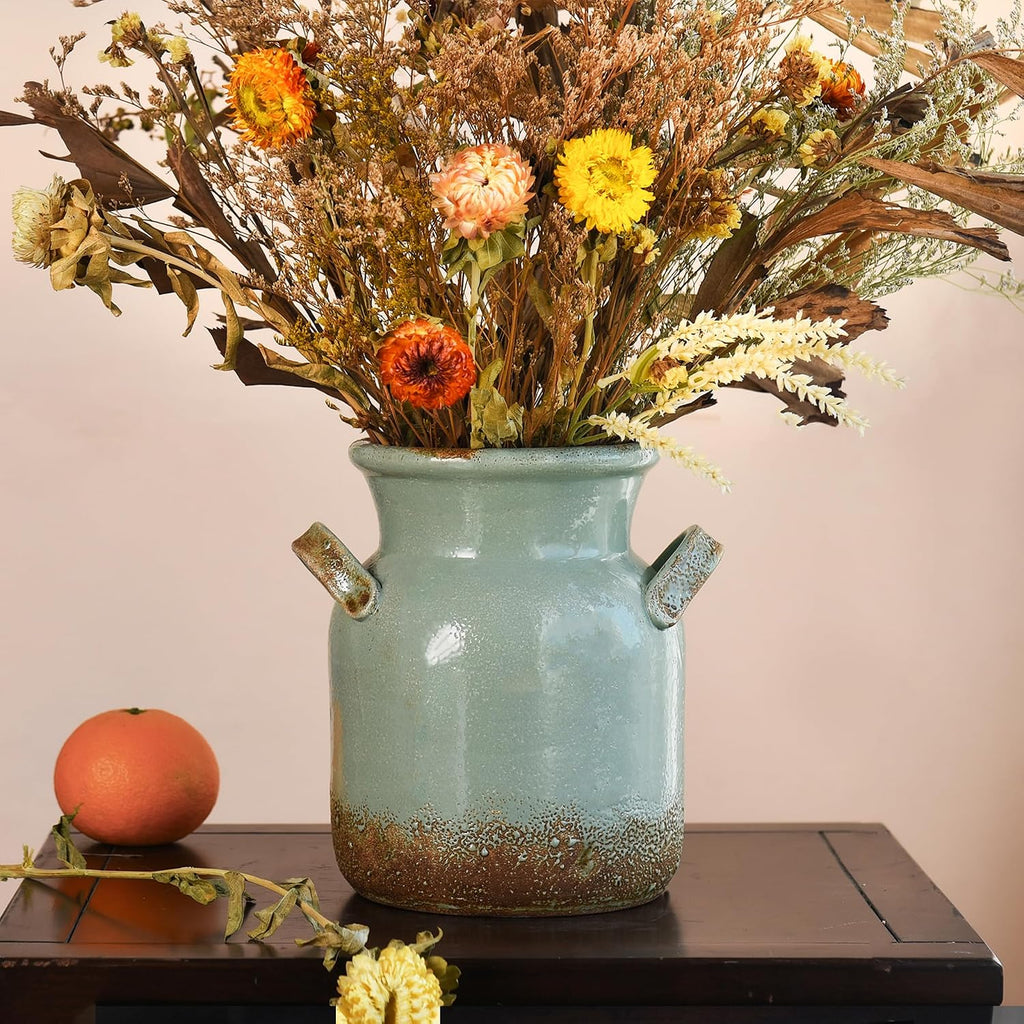 Quoowiit Ceramic Rustic Farmhouse Vase, Distressed Decorative Flower Vases for Home Decor, Ideal Shelf Decor, Green Boho Vase for Living Room Bedroom Kitchen Office Centerpiece Table Decorations