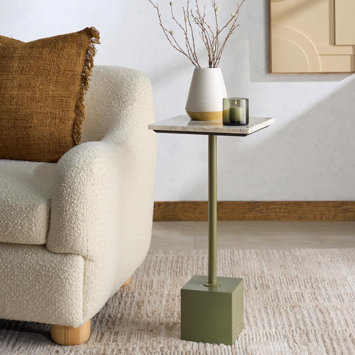 SAFAVIEH Couture Collection - Albertelli Olive Green Iron Accent Table, Compact Drink Table, Marble Top Pedestal Design (SFV6807A)