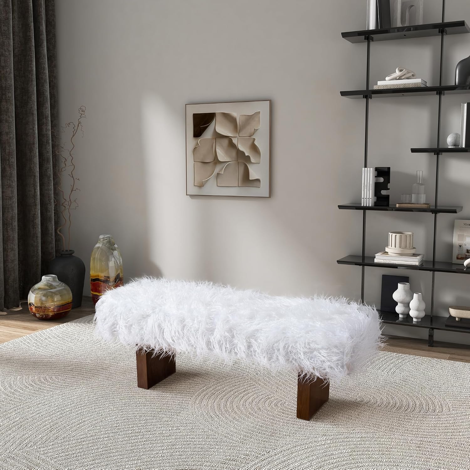 Bench in White Khaki Fur