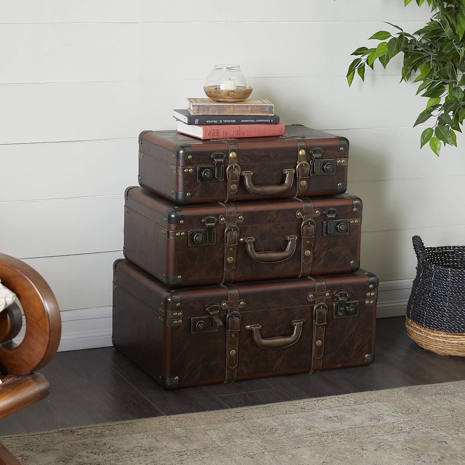 Deco 79 Faux Leather Decorative Trunk Nesting Upholstered Decorative Large Boxes with Vintage Accents and Studs, Set of 3 Storage Trunks 18", 21", 23"W, Brown