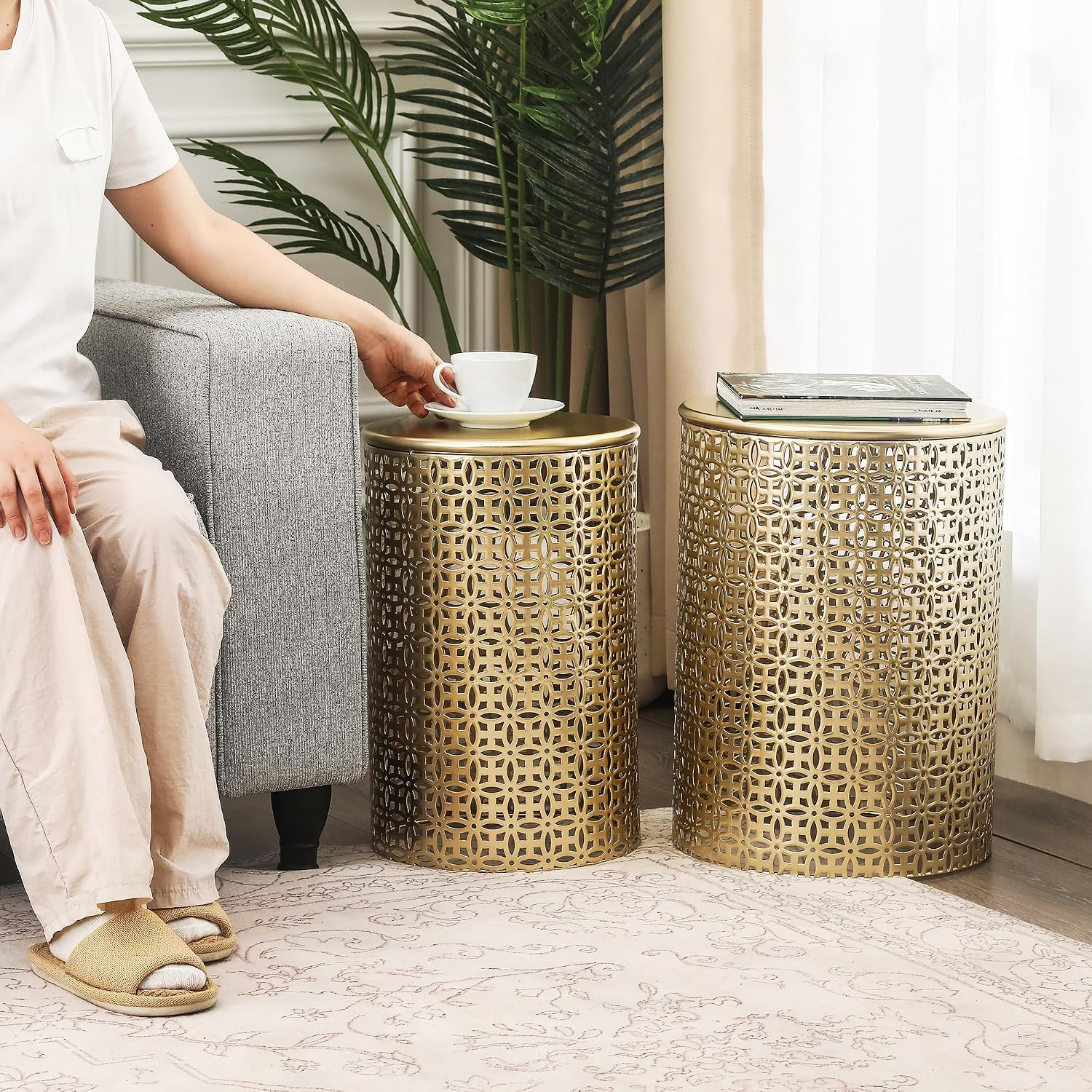 Homebeez Modern Nesting Tables Set of 2, Round Metal End Table, Accent Side Tables for Living Room & Bedroom, No Assembly Nightstands, Gold