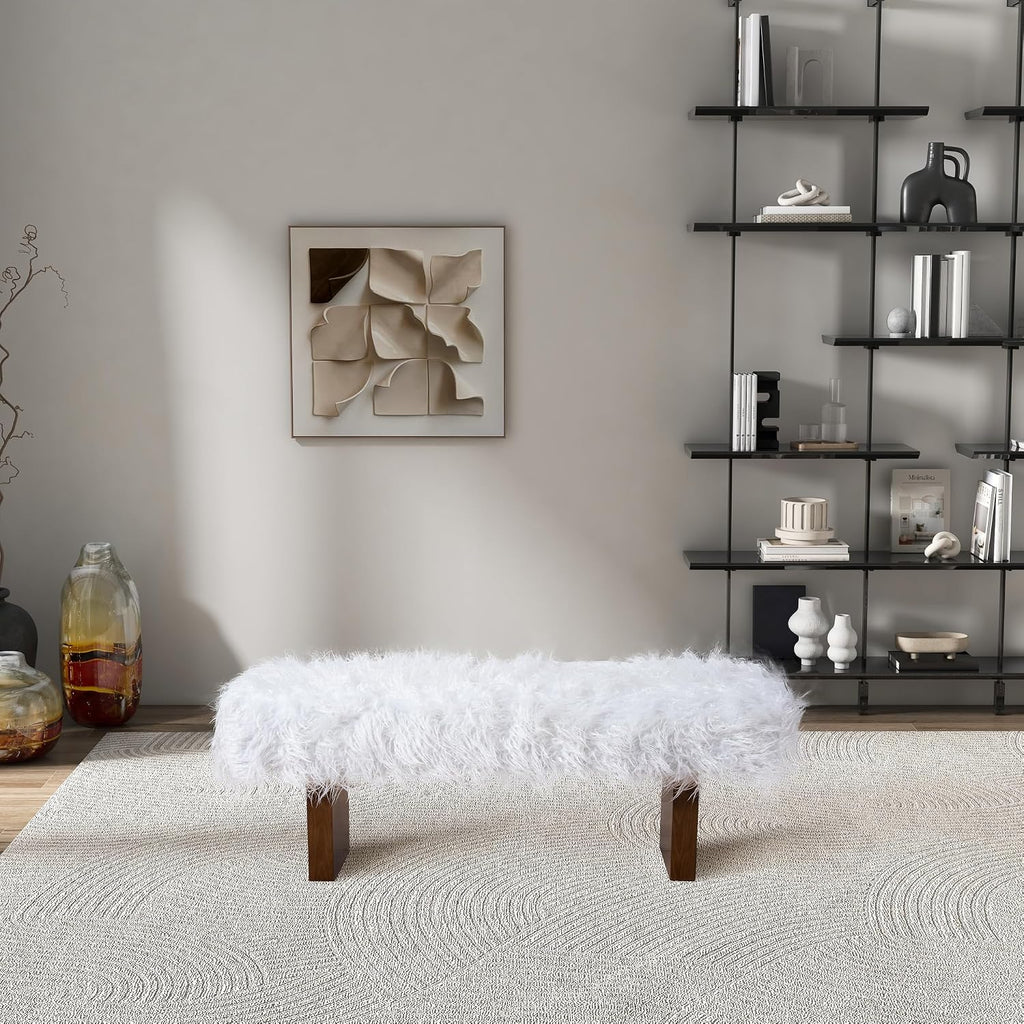 Bench in White Khaki Fur