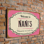 Welcome to Nani’s Sign – Vintage Kitchen Wall Plaque – Durable Aluminium Composite – UV-Protected Fade-Resistant Print – Indoor/Outdoor Home Décor Gift for Nani