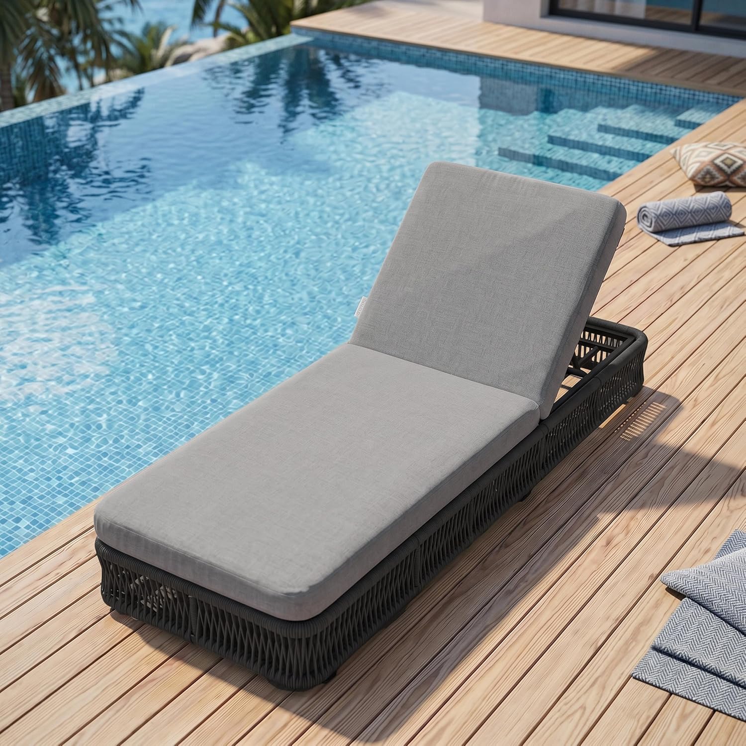 Outdoor Chaise Lounge Chair, Black Woven Rope Patio Recliner with 5-Position Adjustable Backrest, Pool Sunbathing Lounge Chair with Gray Removable Cushions for Poolside, Beach