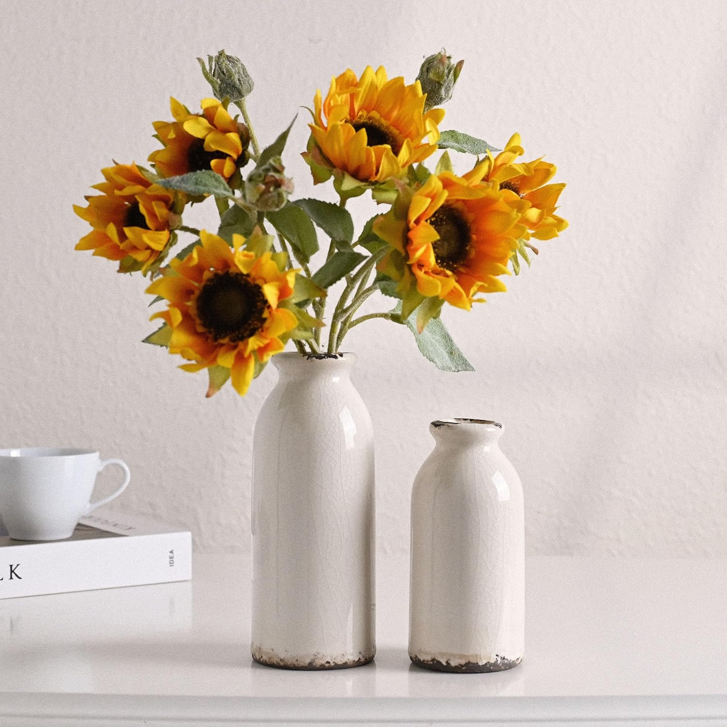 VICTOR & TERESA White Ceramic Vases Home Decor, Farmhouse Vase for Flowers, Flower Vase Set of 2, Rustic Decorative Vases for Pampas Grass, Table, Living Room, Shelf, Centerpieces, 8 inch