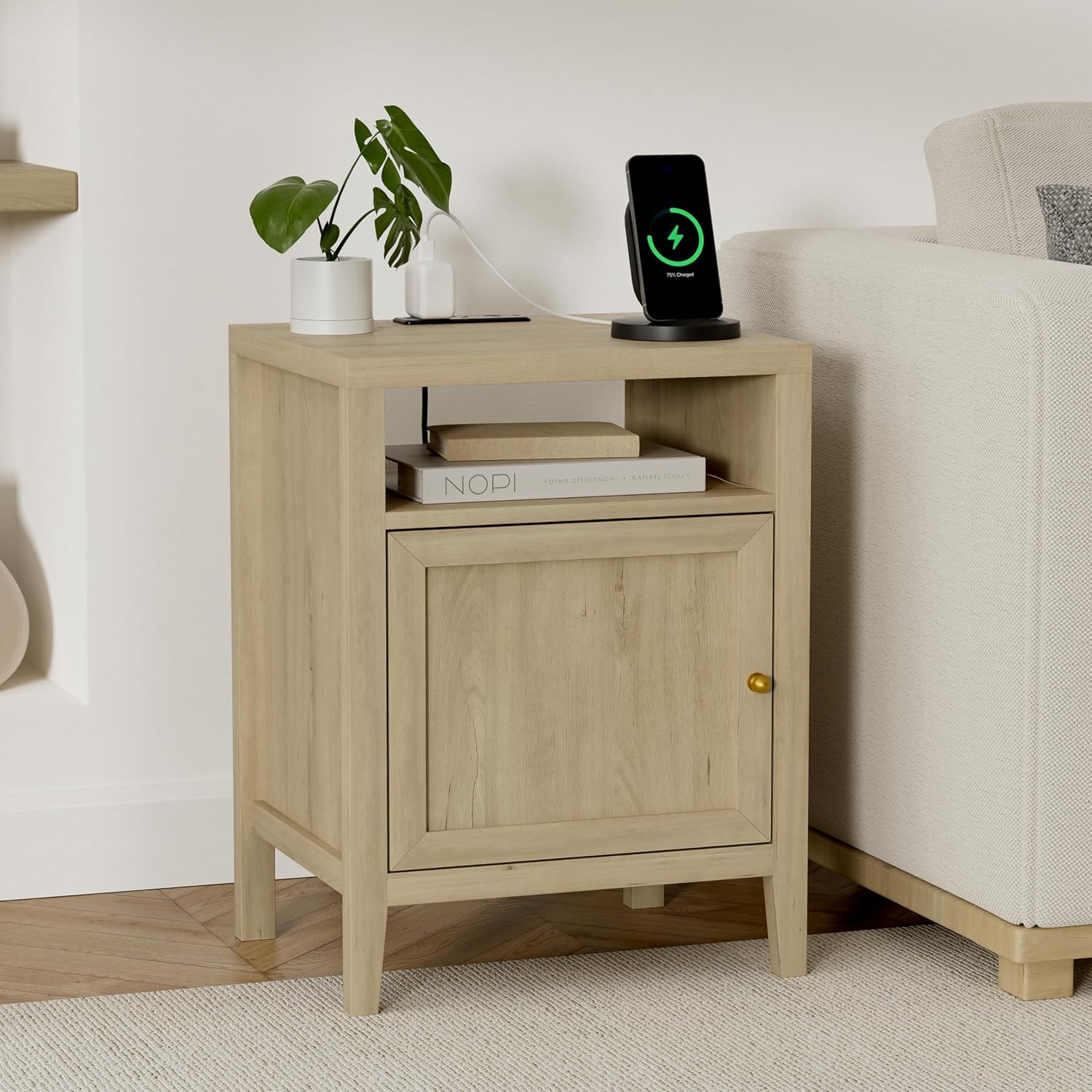 EYYTHUNG Farmhouse End Table with Charging Station Set of 2, Modern Nightstands with Storage and Open Shelf, Bedside Tables for Bedroom, Living Room, Light Oak
