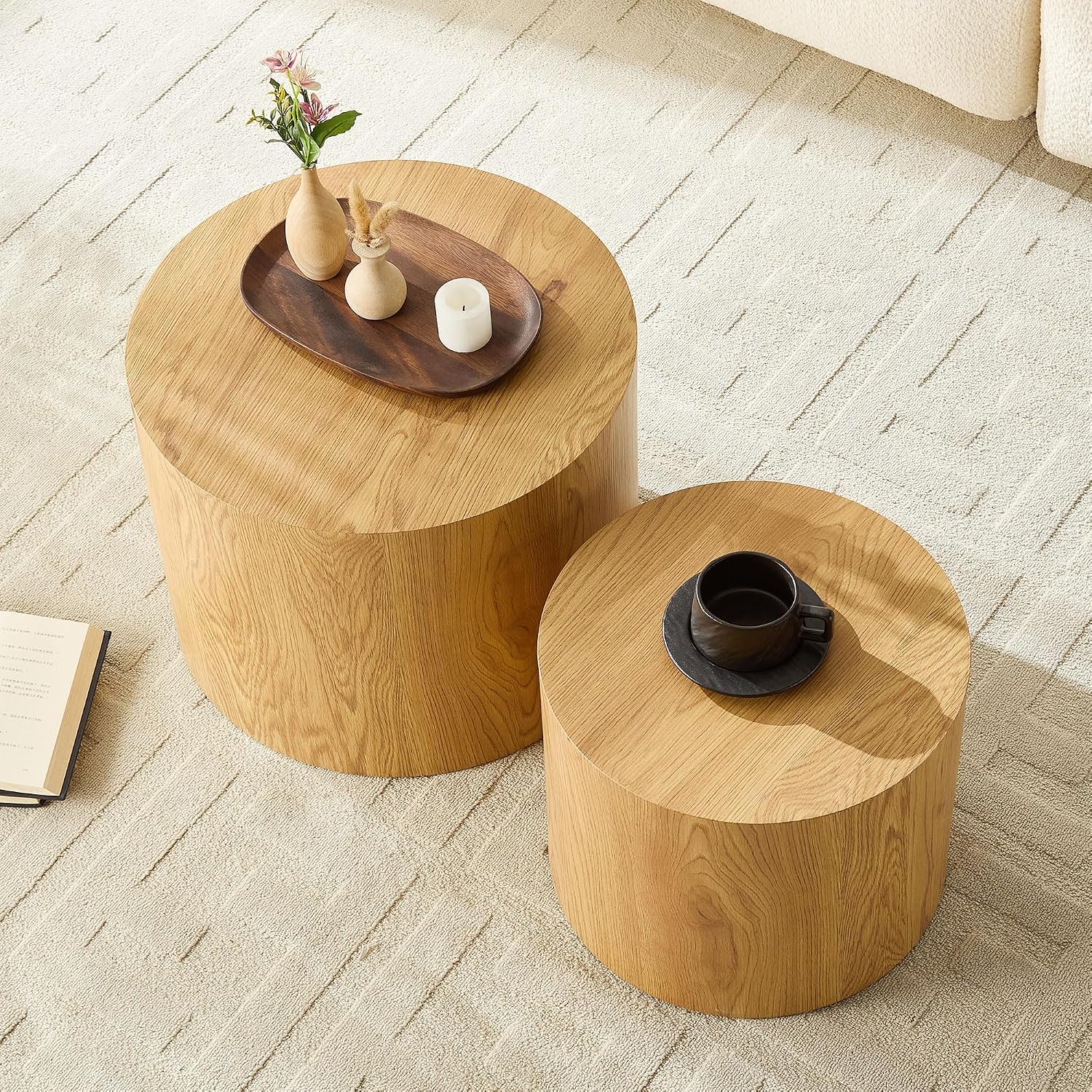 WILLIAMSPACE Nesting Coffee Table Set of 2, Round Wooden Coffee Tables Modern Circle Table for Small Space Living Room Bedroom Accent End Side Table (Wooden Color-Round)